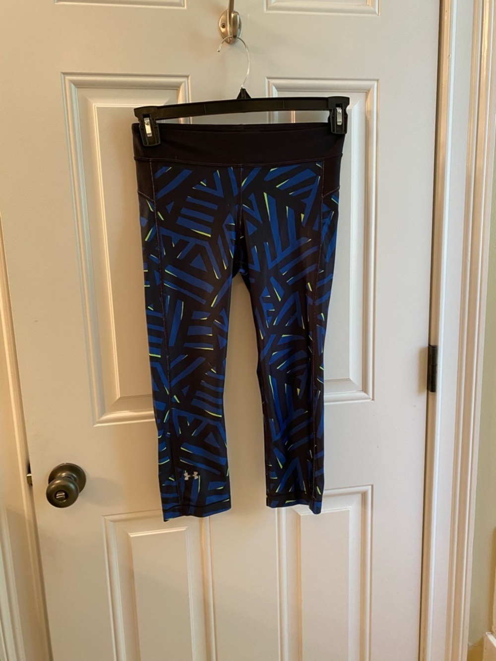 Under Armour Black Capri Leggings with Blue & Teal Geometric Print